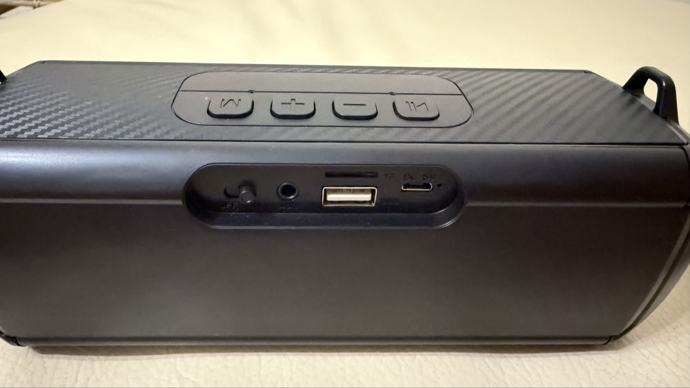 Caixa de som portatil