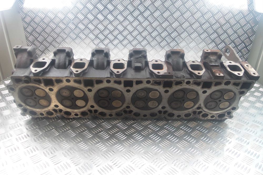 Głowica do silnika Deutz TCD7.8/ D8H. Cylinder head Deutz TCD7.8 D8H