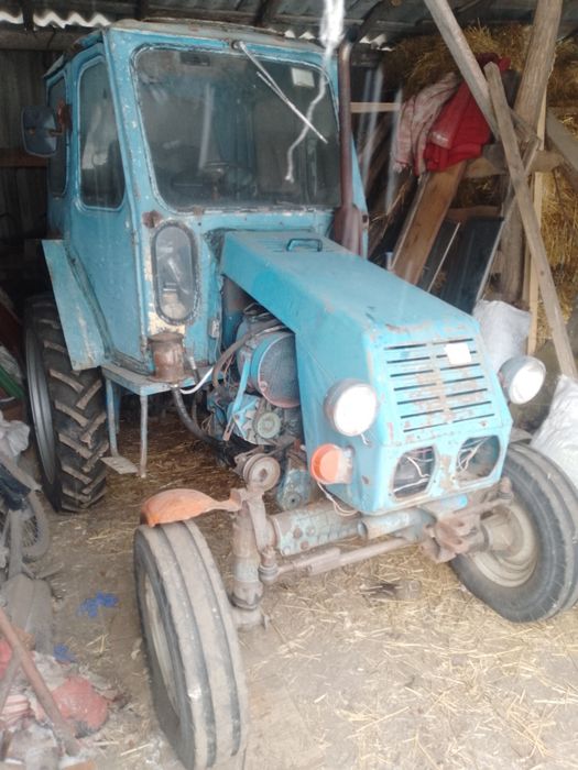 Трактор ХТЗ  Т-25