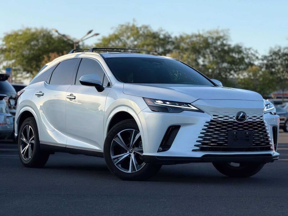 Lexus RX 350h      2023