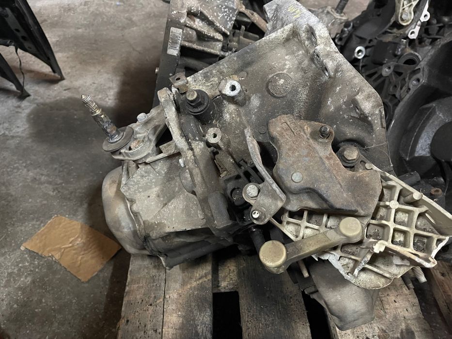 Caixa de Velocidades Peugeot 307 . 308 1.6 HDI CAIXA 20DM75