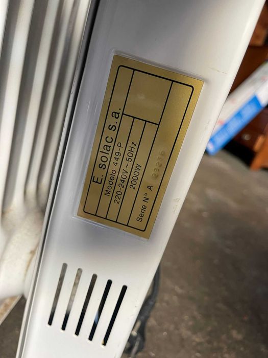 Radiador a Óleo Solac 449-P – 2000W