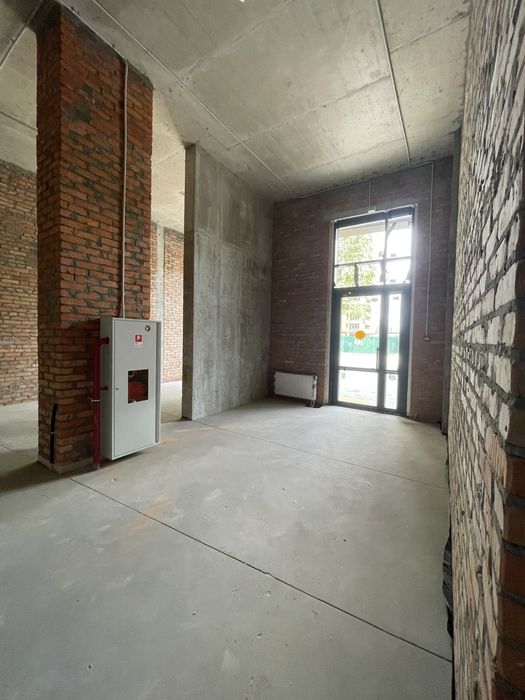 Оренда приміщення Крона парк 2, 62 кв.м вул. Соборна 25