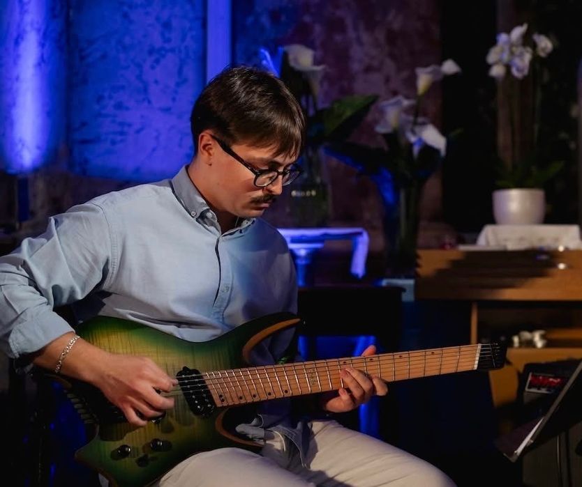 Lekcje gitary /nauka gry na gitarze -absolwent uniwersytetu w Irlandii