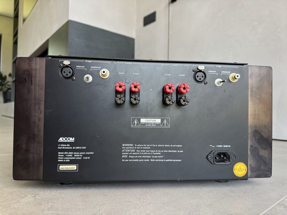 Продаю стрімер Cambridge Audio Azur 851N