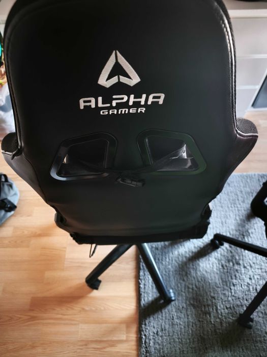 cadeira gaming Alpha Gamer