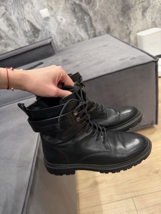 Чоботи шкіряні чорні