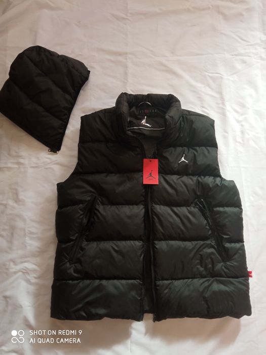 Пуховой жилет мужской Jordan XS-2XL безрукавкДжордан с капюшоном и без