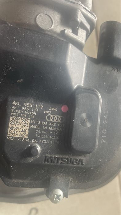 Motor limpa vidro Audi etron 50/55