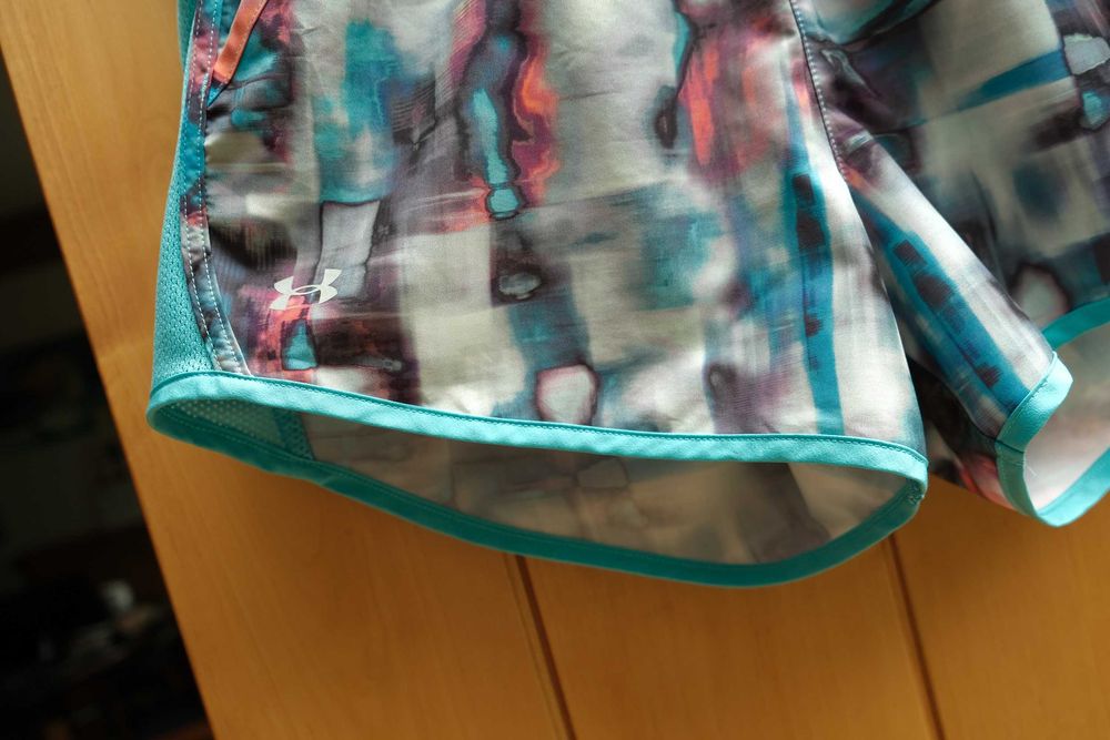 Szorty UA Under armour heatgear turkusowe lekkie sportowe