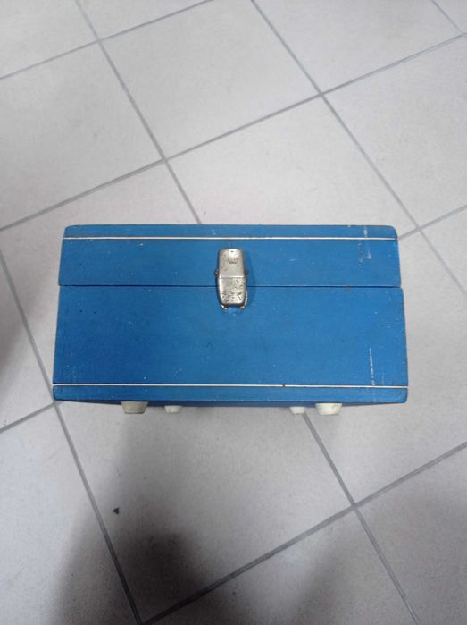 Stary zabytkowy gramofon Narcyz G-260 Fonica