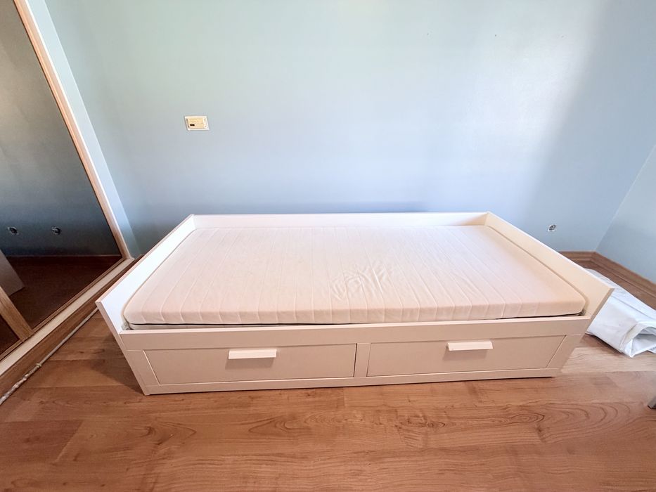 Cama IKEA BRIMNES - Cama Individual / dupla
