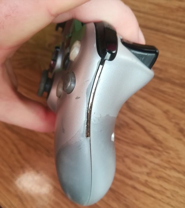Pad Srebny Bezprzewodowy Xbox 360 Opis