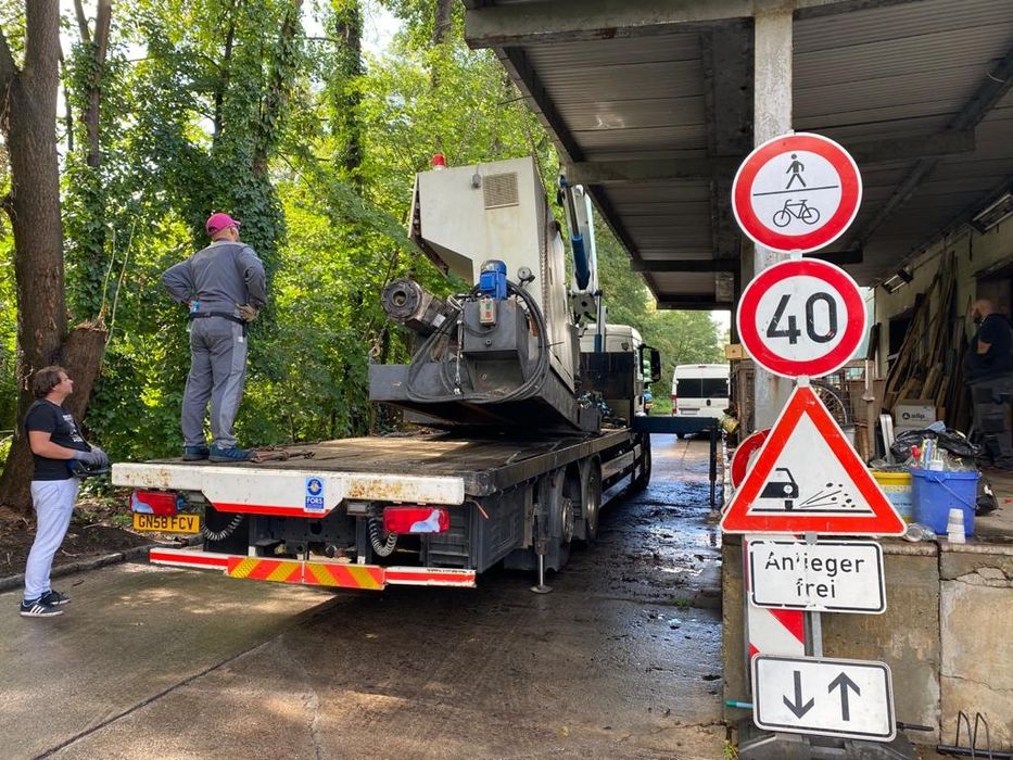 Relokacje, przenosiny, demontaż, transport maszyn i linii produkcyjny