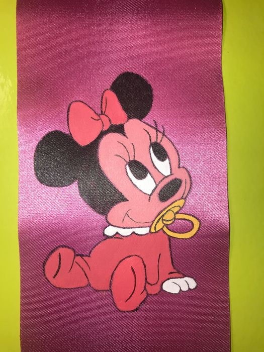 Pinto fitas académicas personalizadas