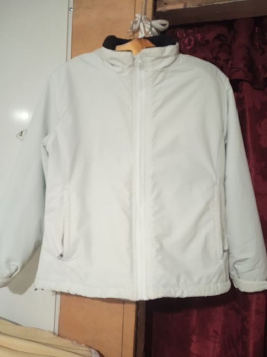 Куртка термо . Белая .