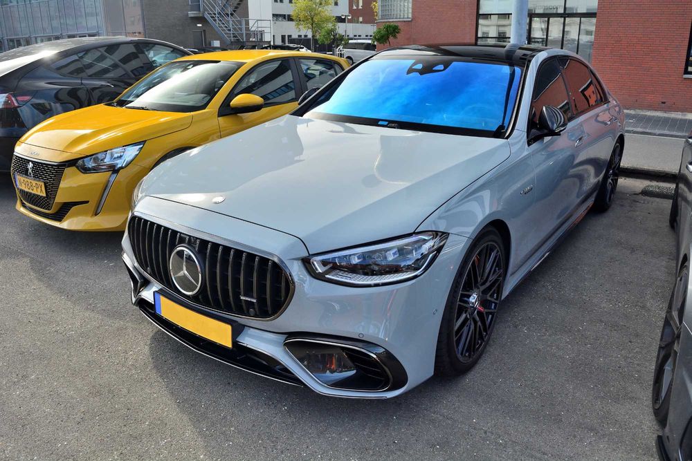 Обвес mercedes w223 amg63 передній бампер мерседес амг решотка дифузор