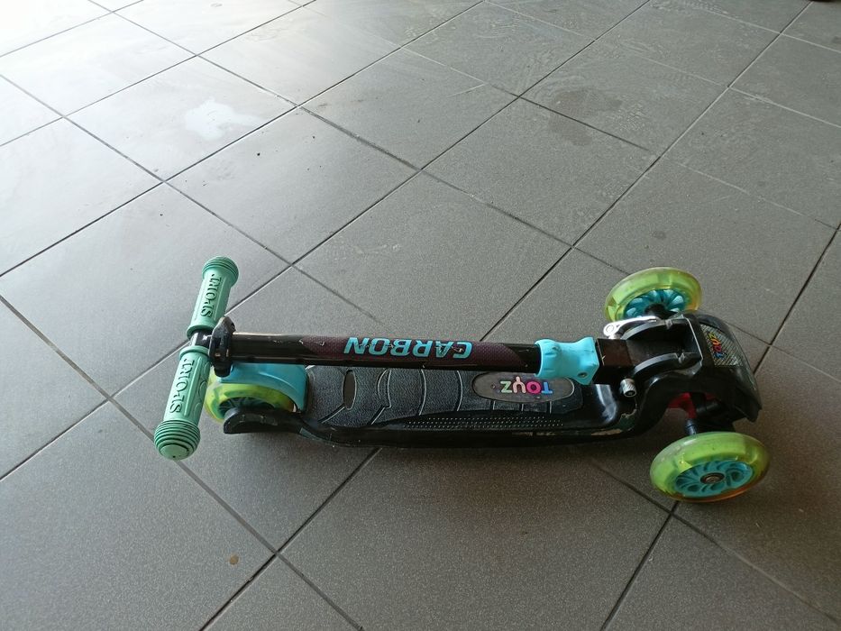 Hulajnoga Toyz Carbon