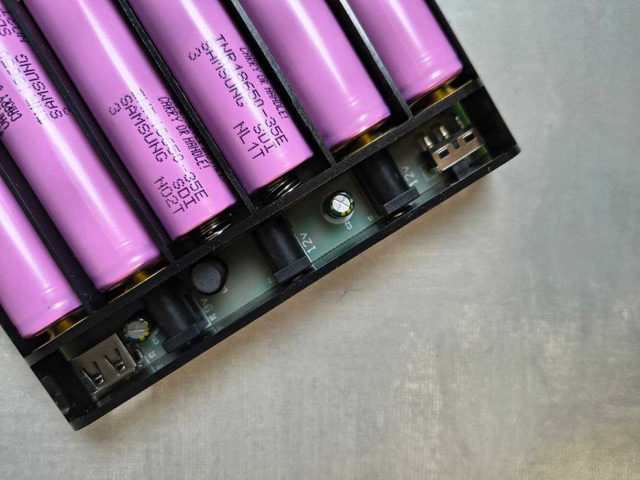 Повербанк 5 9 12 вольт для роутера mini ups 21000мАч powerbank