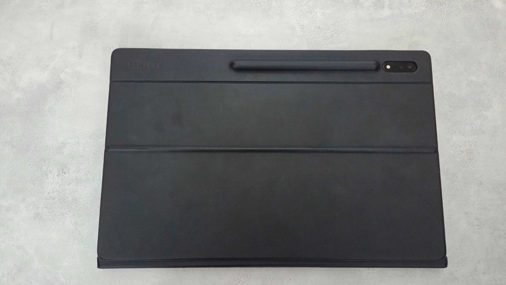 Tablet Samsung S8 ultra 128Gb wraz z klawiaturą keyboard