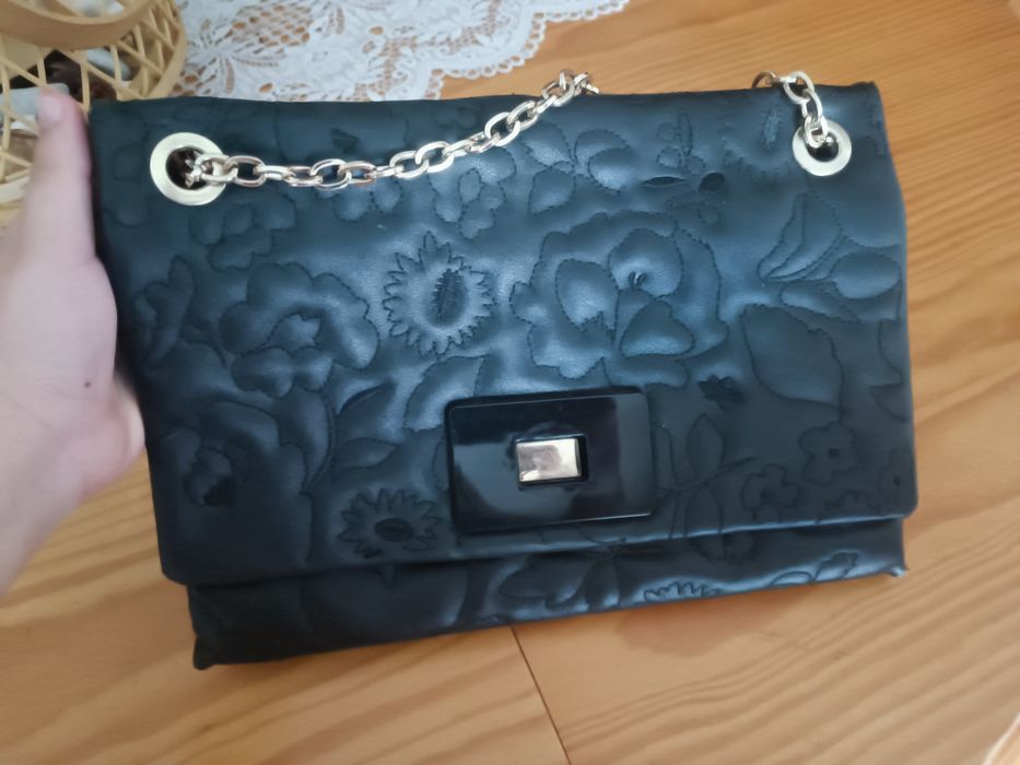 Carteiras usados e novos (LER DESCRIÇÃO)