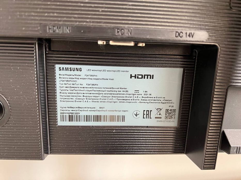 Samsung LED монитор 24”

4000 грн