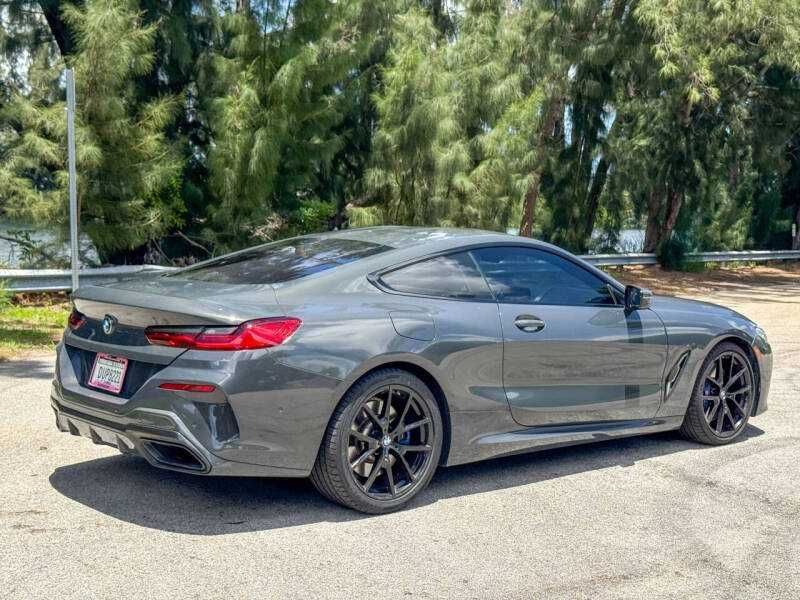 2022 BMW 8 Series 840i