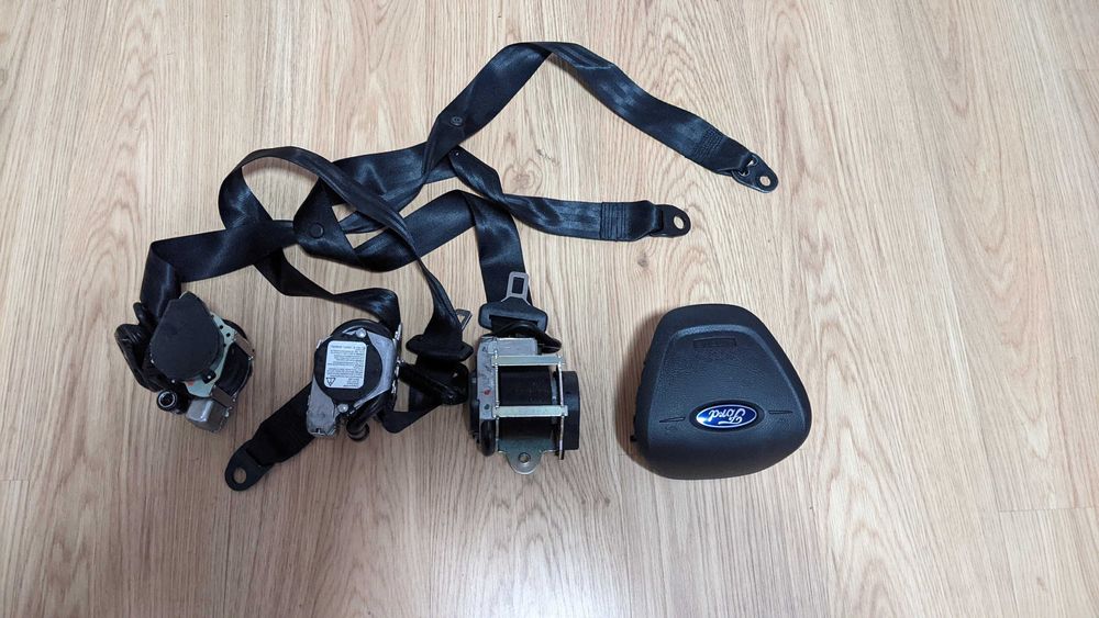 Airbag volante e cintos Ford Transit