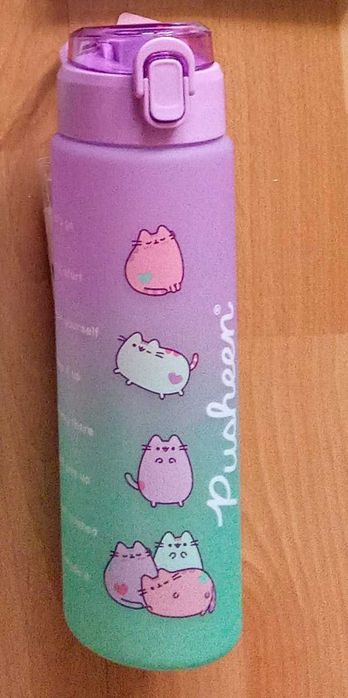 Bidon na wodę PUSHEEN butelka motywacyjna 900 ml