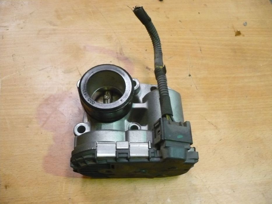 Torre de injecao - Smart Fortwo 0.7i (2006)