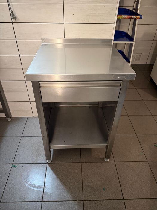 Stół roboczy z szufladą