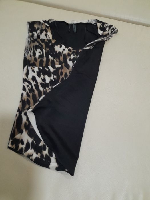 Camisola Guess sem manga