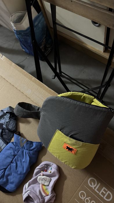 Camas, roupas, saco de animais