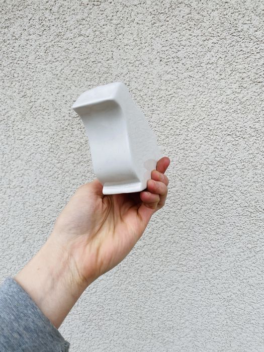 Ceramiczna figurka ptak biały dekoracja minimalizm ozdoba stojąca