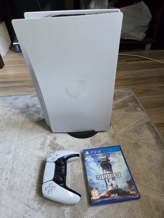 Konsola Ps5 PlayStation 5 z padem