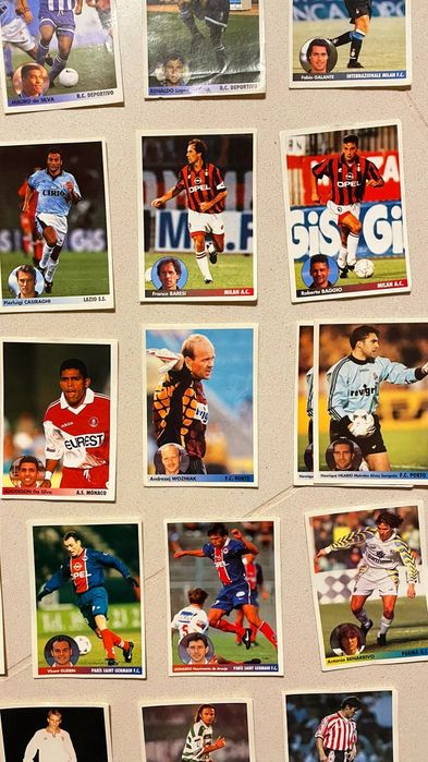 54 cromos "Los Mejores Equipos de Europa"