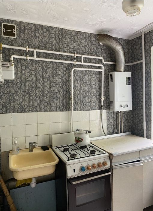 Продам 2к. Квартиру на Аношкина