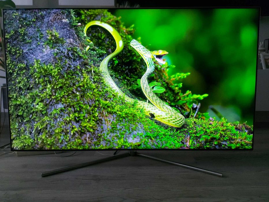 QLED Samsung QE55Q7FAM 4k uhd hdr DVB-T2 hevc