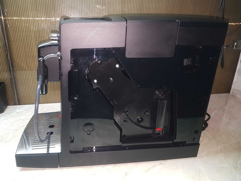 Ekspres do kawy Nivona 572 CafeRomatica