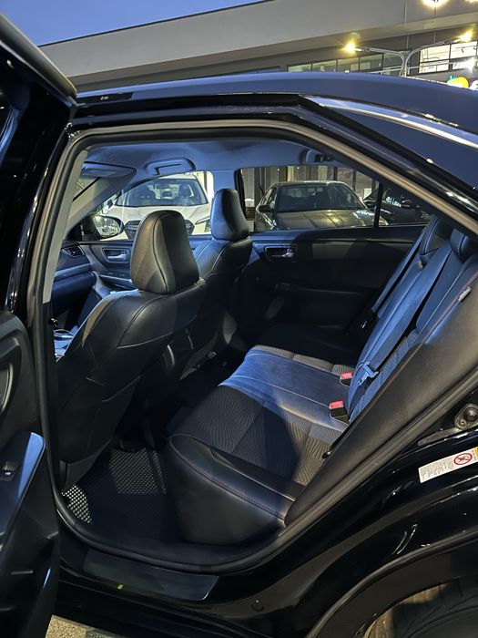 Toyota camry 55 2017