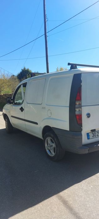 Fiat Doblò Cargo 1.9D | 2005 | 350.000 km | Boa de mecânica