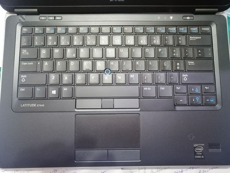 Dell E7440 i5 2.6 Ghz 8Gb 256 GB pc portátil
