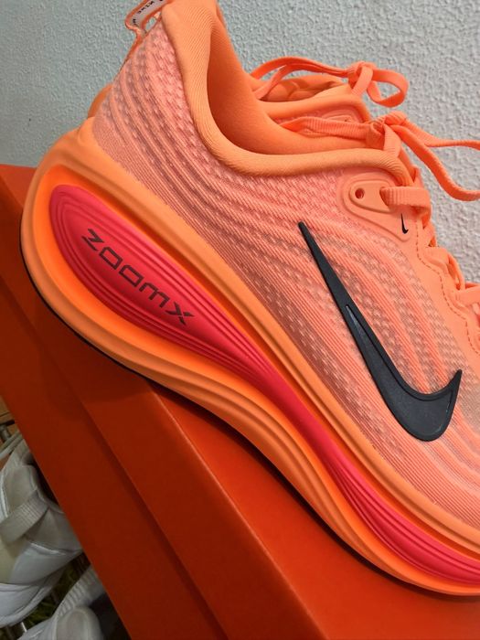 Nike Vomero Plus