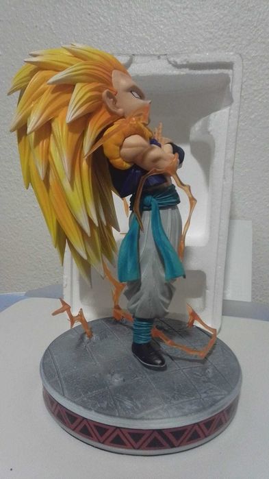 Figura Estilo Dragon Ball – SS3 – 30cm – Com Base Decorativa