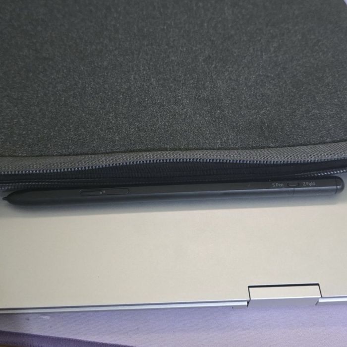 Samsung Galaxy Book 2 360