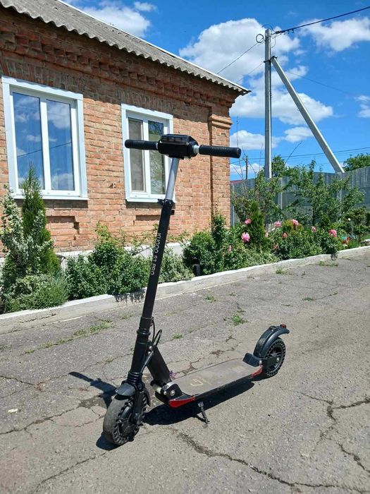 Продам електросамокат