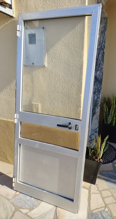 Porta alumínio com vidro 190x80