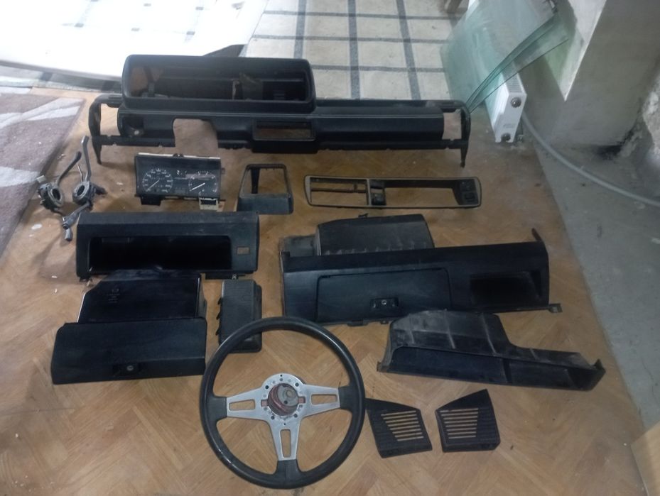 Golf Mk1 Mk2 GTI lampy deska szyby zielone lusterka nagrzewnica podsufitka licznik kierownica wiązka silniczek wycieraczek listwy wentylator schowek