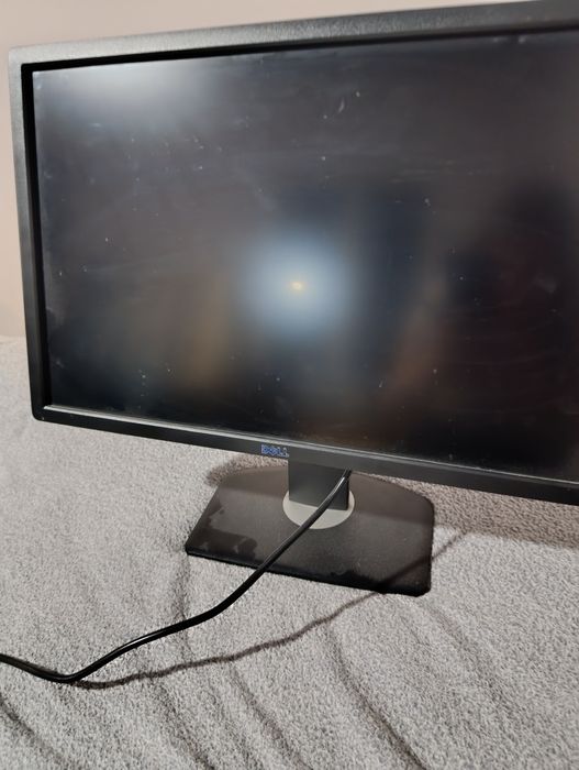 Монітор Dell U24 12m + клавіатура в подарунок