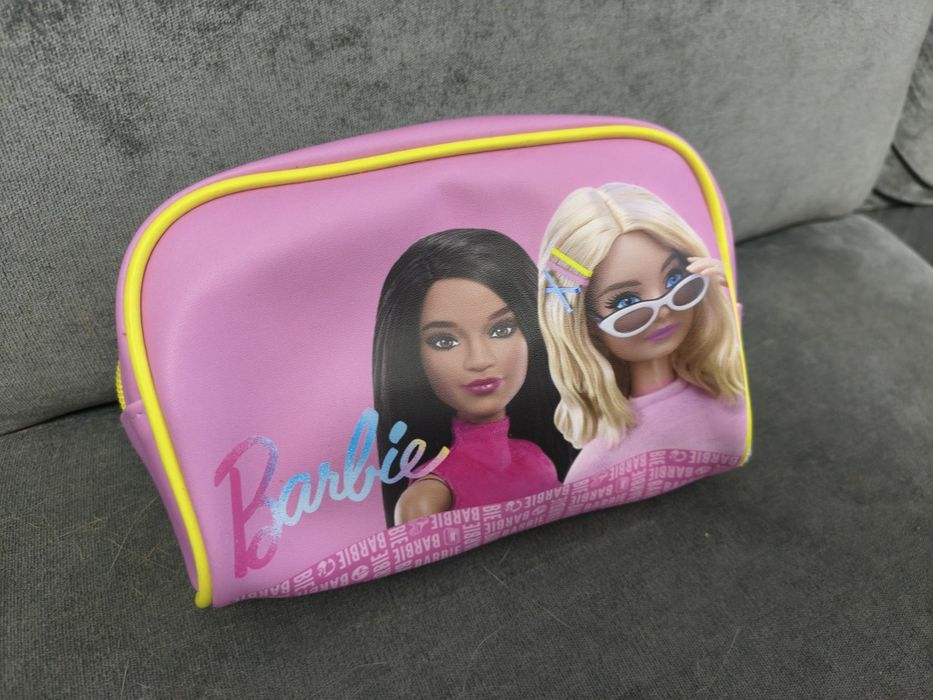 Zestaw Kosmetyków Barbie z Kosmetyczką różowe